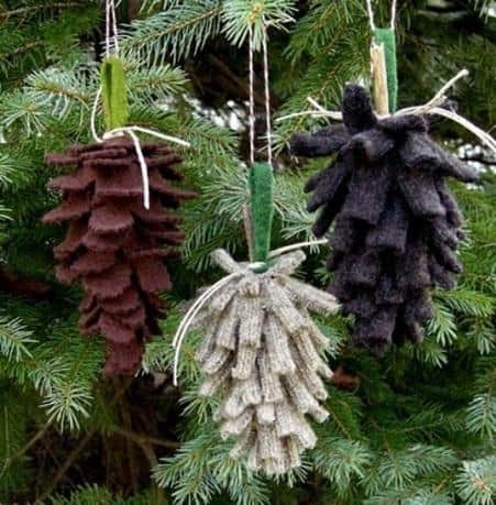 awesome-pinecone-decorations-for-christmas-3