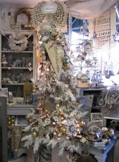 beautiful-vintage-christmas-trees-13