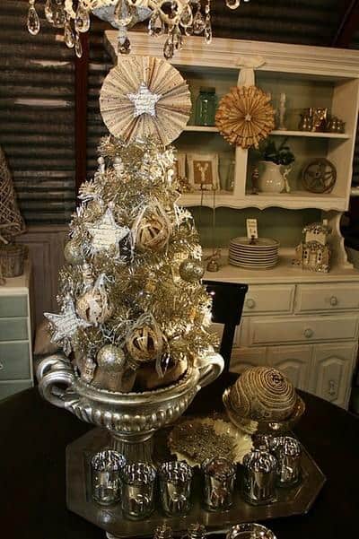 beautiful-vintage-christmas-trees-27