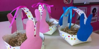 Κατασκευασμένο DIY Πασχαλινό Καλαθάκι με χαρτόνι - χαρτί για διακόσμηση ή δώρο στο βαφτιστήρι σύμφωνα με οδηγίες βήμα - βήμα