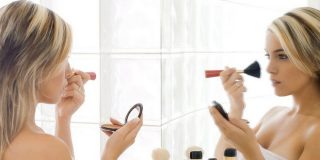 Μακιγιάζ. Δείτε στο βίντεο τρία ξεχωριστά είδη μακιγιάζ (Video)