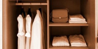 Ντουλάπα. Δείτε πως μπορείτε να την οργανώσετε έξυπνα