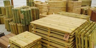 Ξύλινοι φράχτες, καλαμωτές, καφασωτά & φυτοφράχτες - Περίφραξη και σκίαση κήπου & βεράντας. Λύσεις και είδη | Howto DIY