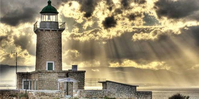 Φάροι στην Ελλάδα για την ναυσιπλοΐα - Lighthouses of Greece