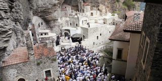 Ιερά Μονή Παναγίας Σουμελά ή Μονή Σουμελά και οι Θαυματουργές εικόνες της Παναγίας. Προσωνύμια, επικλήσεις