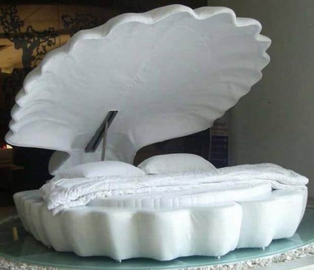 Νο 21 «Φανταστική κρεβατοκάμαρα» ● Κρεβάτι - κοχύλι ! Μαργαριτάρι ο/η σύντροφος σας που θα σας χαρίσει μία ονειρική εμπειρία