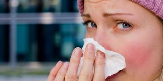 9 συμβουλές για κρυολόγημα το χειμώνα: Εμβολιασμός, πλύσιμο χεριών, αντισηπτικό, συνωστισμός, διατροφή, γυμναστική, ξεκούραση