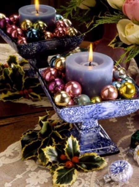 amazing christmas candles and decorations with them 17 20+ Ιδέες Χριστουγεννιάτικης διακόσμησης με κεριά & κηροπήγια