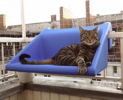 Πολυλειτουργικό τραπεζάκι για μπλαλκόνι | ΒalKonzept ● Νο 11 ● Χρώμα μπλέ ανοικτό