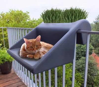 Πολυλειτουργικό τραπεζάκι για μπλαλκόνι | ΒalKonzept ● Νο 17 ● Χρώμα γκρί