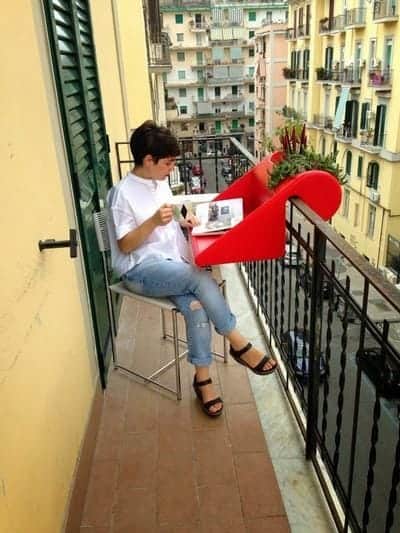 Πολυλειτουργικό τραπεζάκι για μπλαλκόνι | ΒalKonzept ● Νο 7 ● Χρώμα κόκκινο