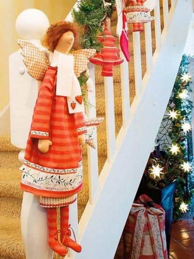 christmas-stairs-decoration-ideas-21