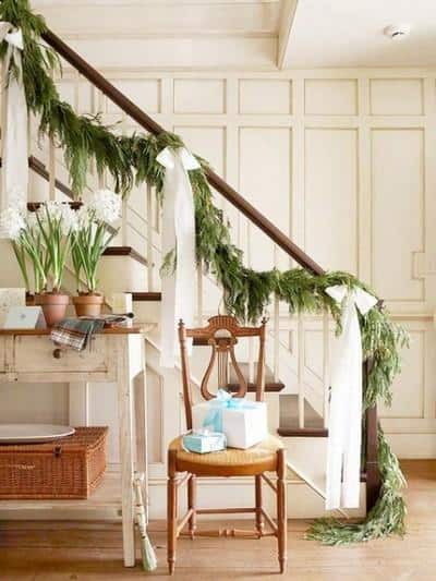 christmas-stairs-decoration-ideas-47