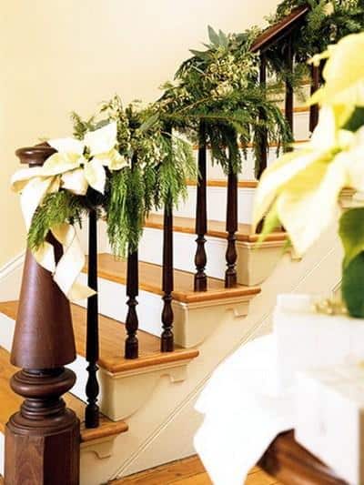 christmas-stairs-decoration-ideas-48