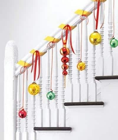 christmas-stairs-decoration-ideas-69