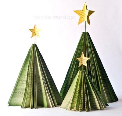 christmas-tree-book-xristougenniatiko-dentro-apo-vivlia-18