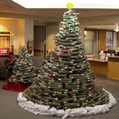 christmas-tree-book-xristougenniatiko-dentro-apo-vivlia-19