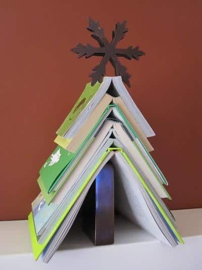 christmas-tree-book-xristougenniatiko-dentro-apo-vivlia-33