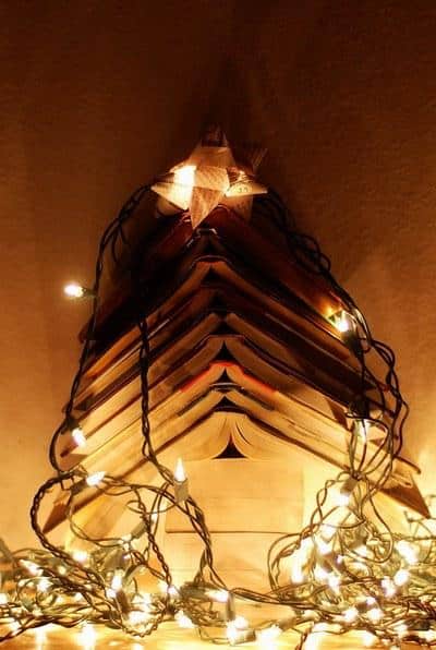 christmas-tree-book-xristougenniatiko-dentro-apo-vivlia-6