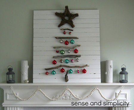 christmas-tree-from-pallets-xristougenniatiko-dentro-palletes-45