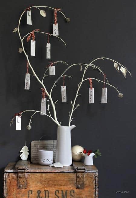 cool-christmas-tree-alternatives9