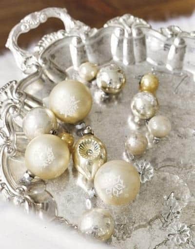 exquisite-totally-white-vintage-christmas-ideas-50