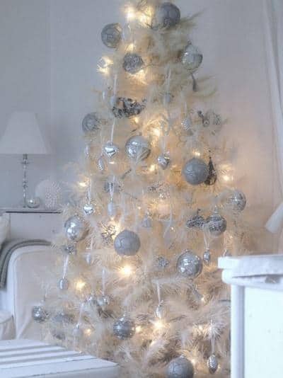 exquisite-totally-white-vintage-christmas-ideas-53