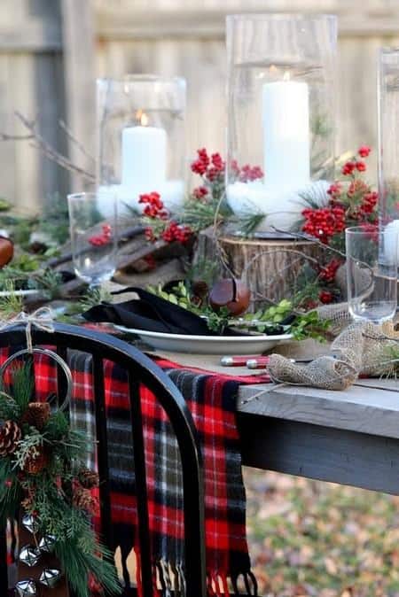 inspiring-rustic-christmas-table-setting-24