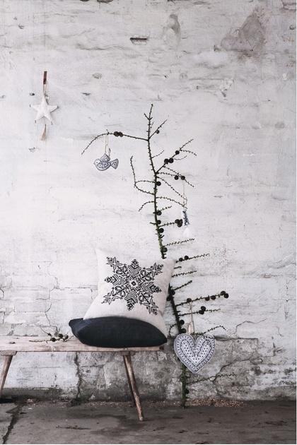 minimalist-christmas-decor-ideas-10