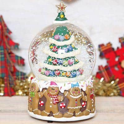 christmas-Snow-Globes-9