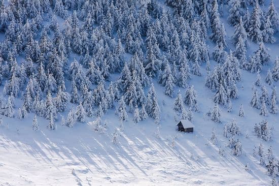 spitia-apomonomena-xionismena-11