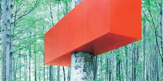 Alfred De Locatelli - The Parallelepiped Player. Παραπέμπει στο γεωμετρικό στερεό Ορθογώνιο παραλληλεπίπεδο με μεγάλο όγκο