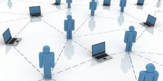 Αναπαράσταση σύνδεσης χρηστών και pc σε δίκτυο ή internet με χρήση IP | Ποια είναι η IP μου ; Βρες την IP Address υπολογιστή