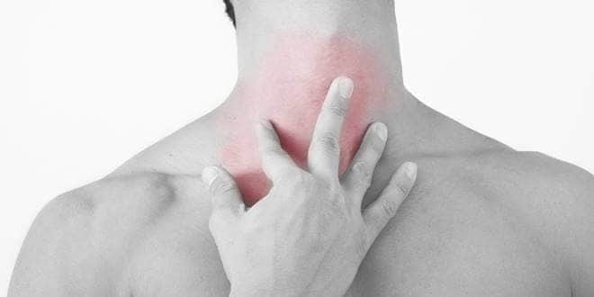 Πονόλαιμος την άνοιξη - Πως να τον αντιμετωπίσετε αποτελεσματικά με τσάι, ενυδάτωση και ξεκούραση