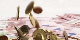 Χαρτονομίσματα και νομίσματα ευρώ ... για το Κοινωνικό Εισόδημα Αλληλεγγύης. Οδηγίες, ερωτήσεις και απαντήσεις