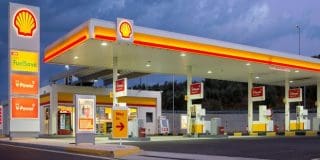Πρατήριο υγρών καυσίμων (βενζινάδικο) Shell, όπου θα βρείτε τις προσφορές φυλλαδίου Smart Club για το σπίτι & το αυτοκίνητο